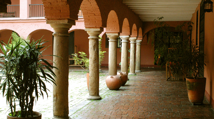 Claustro de Las Aguas Claustro de Las Aguas, Centro de Bogotá, Colombia