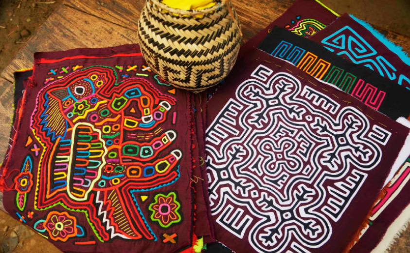 Molas de los Cuna Molas de los indígenas Cuna, Colombia