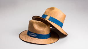 Artesanas de Nariño tejen sombreros para Club Colombia Oktoberfest