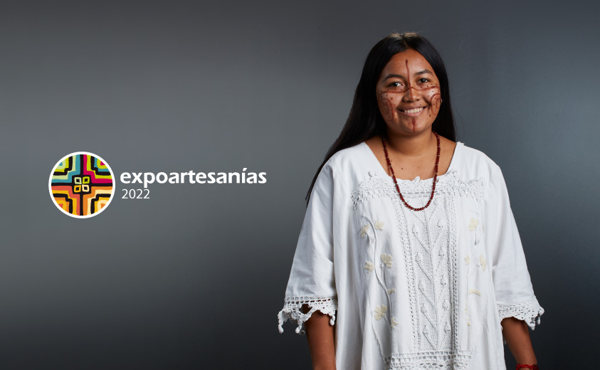Foto de la artesana wayúu Katerine Rossiel Ramírez