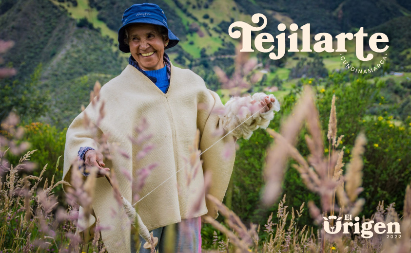 Festival Artesanal Tejilarte 2022 'El Origen' Artesana tejedora, hilando la lana