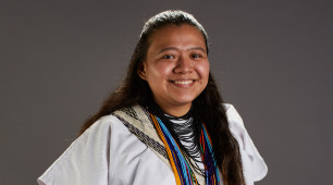 Foto de la artesana Juney Leonor Torres