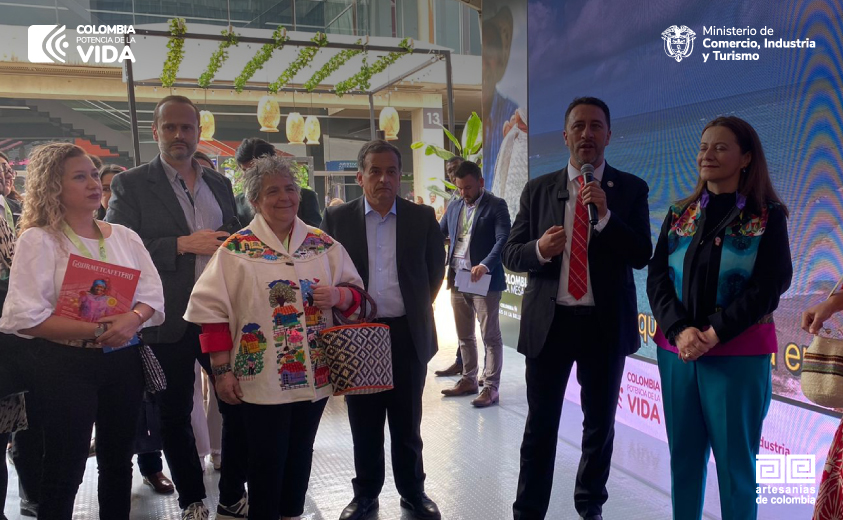 Artesanos de Colombia, presentes en la Vitrina de Anato 2024.