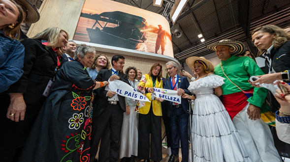 FITUR